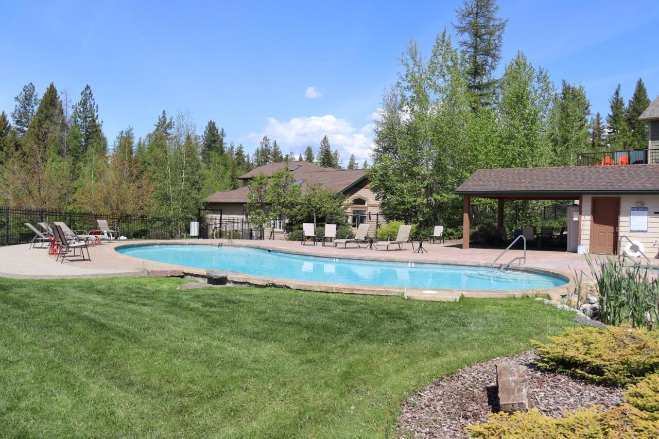 Glacier National Park Getaway - Oakmont Retreat